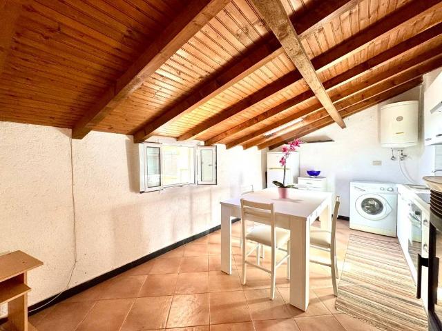 Villa Indipendente in vendita a Chiusavecchia, Liguria