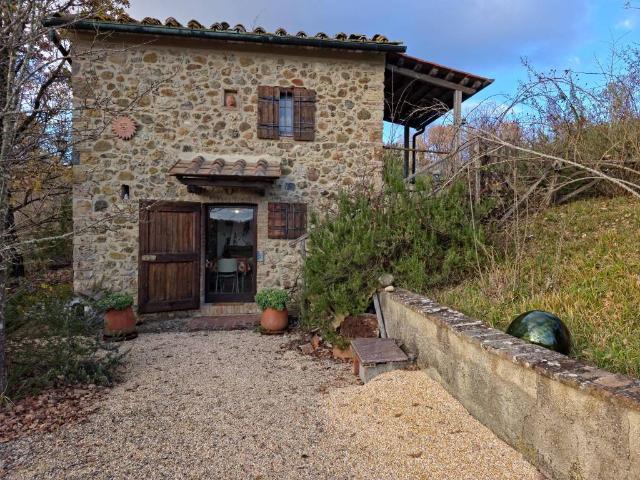 Villa Indipendente in vendita a Chiusdino, Toscana