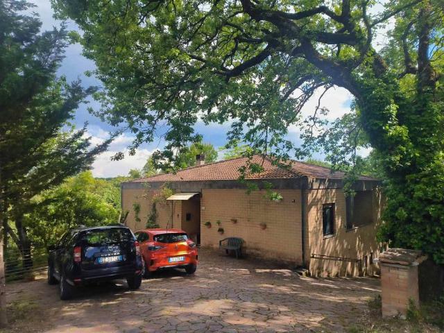 Villa Indipendente in vendita a Chiusdino, Toscana