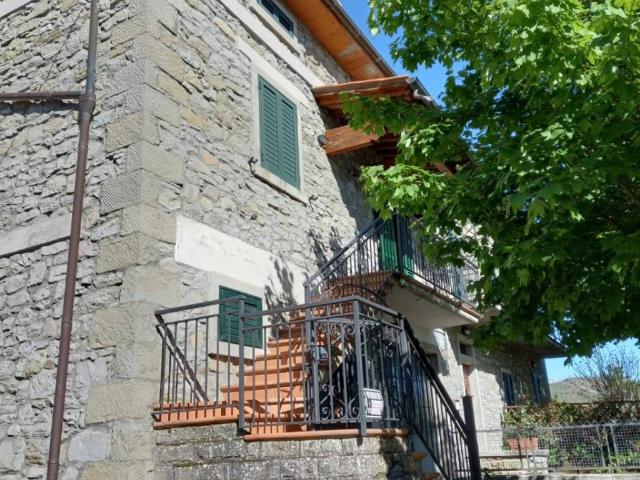 Villa Schiera in vendita a Chiusi Della Verna, Toscana