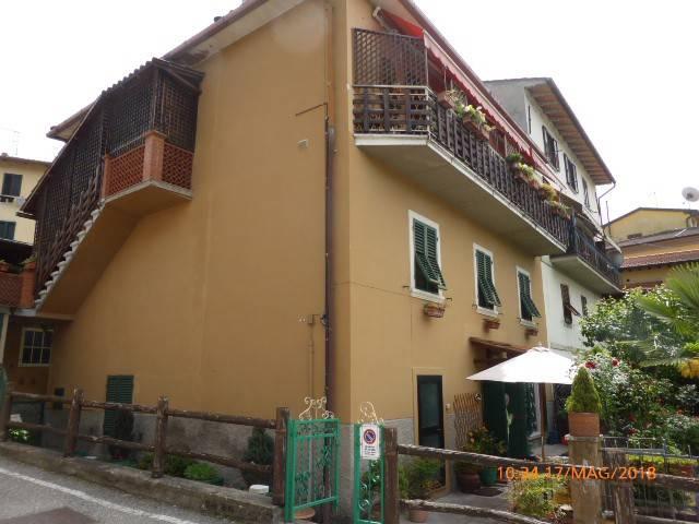 Villa Indipendente in vendita a Chiusi Della Verna, Toscana