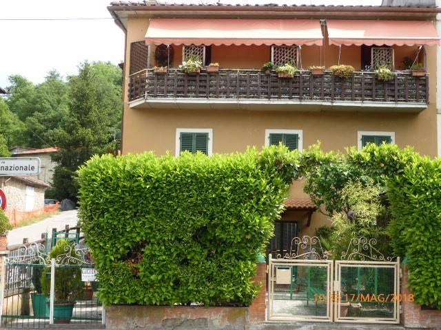 Villa Indipendente in vendita a Chiusi Della Verna, Toscana