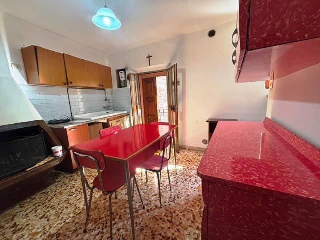 Villa Indipendente in vendita a Chiusi Città, Toscana