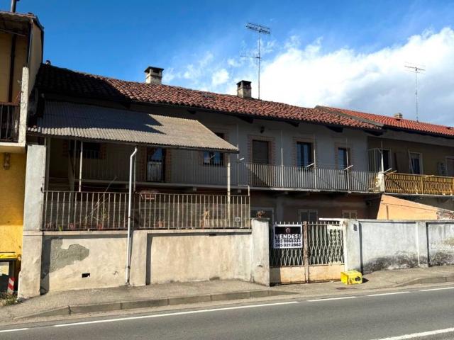 Villa Indipendente in vendita a Castelrosso, Piemonte