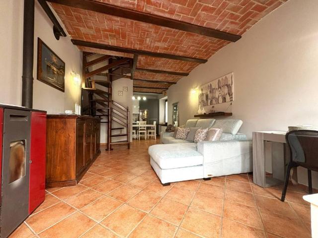 Villa Indipendente in vendita a Castelrosso, Piemonte