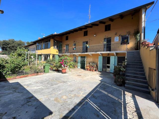 Villa Indipendente in vendita a Piemonte, Vercelli