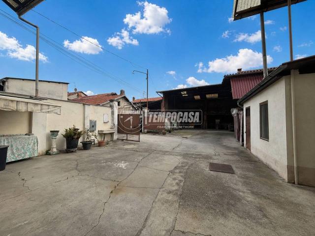 Villa Indipendente in vendita a Piemonte, Vercelli