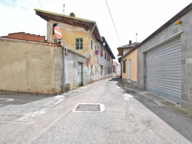 Villa Indipendente in vendita a Piemonte, Vercelli