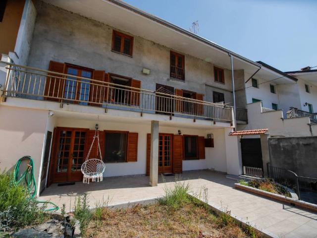 Villa Indipendente in vendita a Piemonte, Vercelli