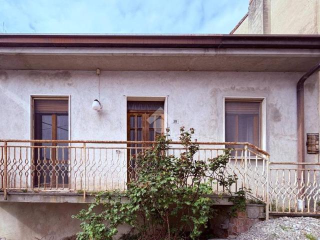 Villa Indipendente in vendita a Cigognola, Lombardia
