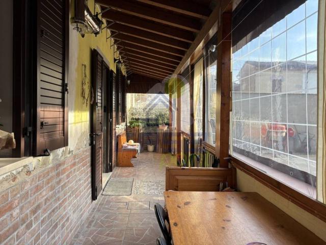 Villa Indipendente in vendita a Cingia De' Botti, Lombardia