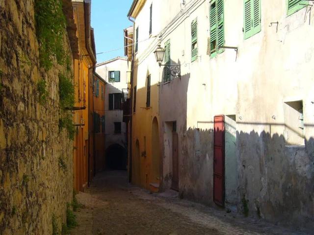 Villa Indipendente in vendita a Marche, Macerata
