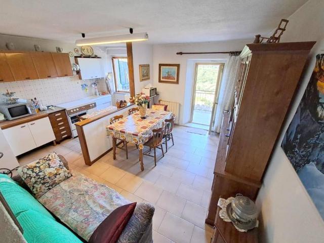 Villa Indipendente in vendita a Cinigiano, Toscana