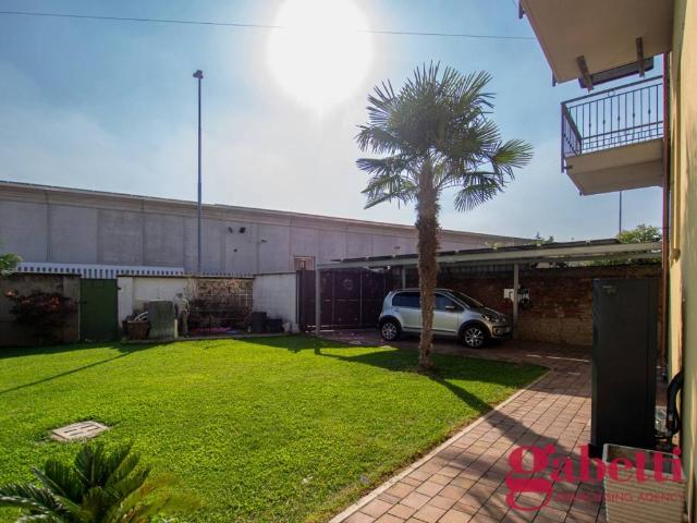 Villa Indipendente in vendita a Zona Omogenea Milano Nord, Cinisello Balsamo