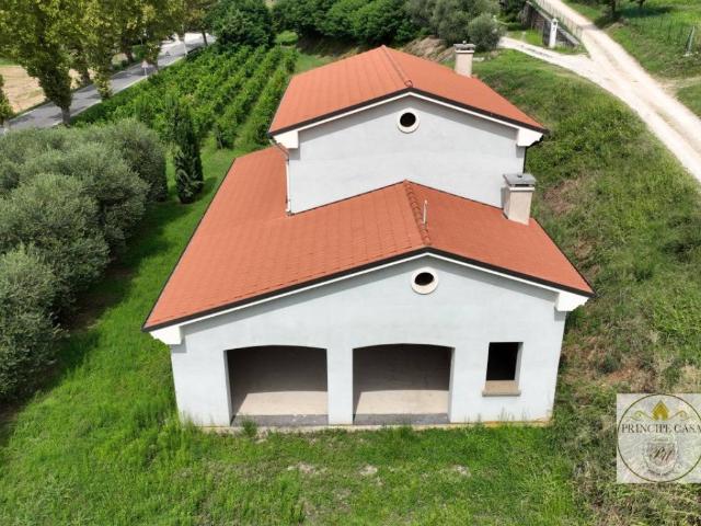 Villa Indipendente in vendita a Cinto Euganeo, Baone