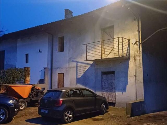 Villa Indipendente in vendita a Località Olivetti, Piemonte