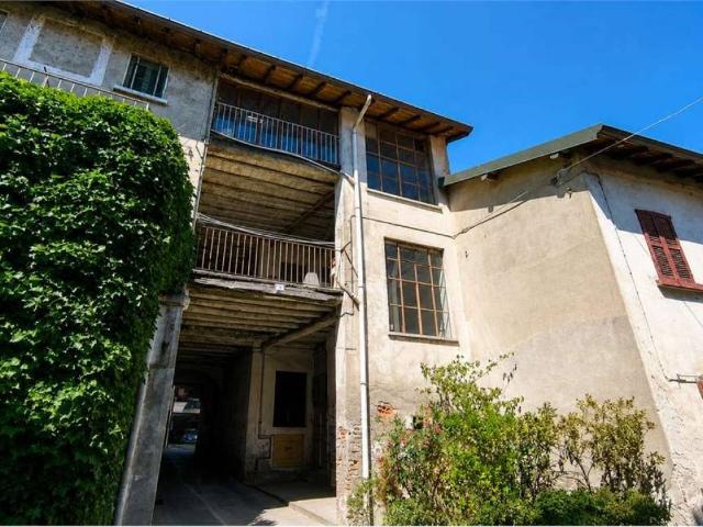 Villa Indipendente in vendita a Cirimido, Lombardia