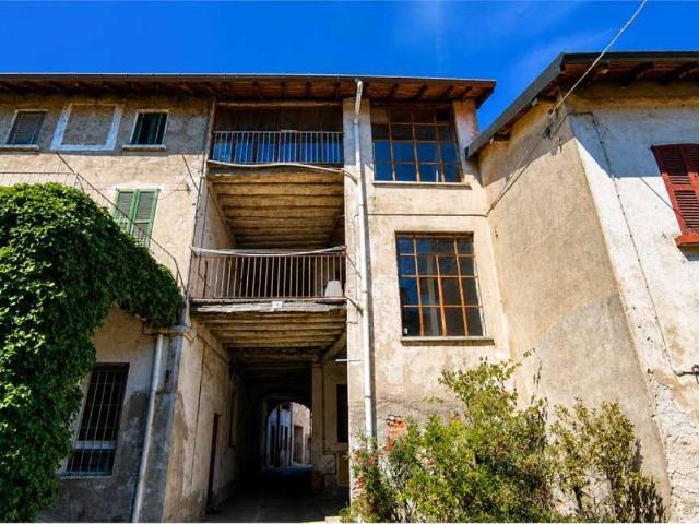 Villa Indipendente in vendita a Cirimido, Lombardia