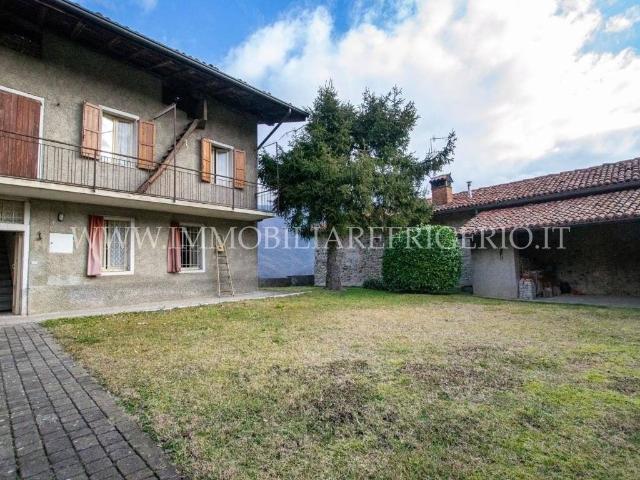 Villa Indipendente in vendita a San Gregorio, Cisano Bergamasco