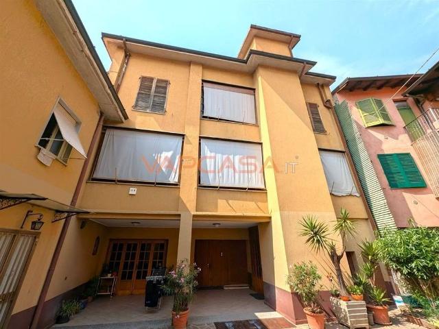 Villa Indipendente in vendita a Ciserano, Lombardia