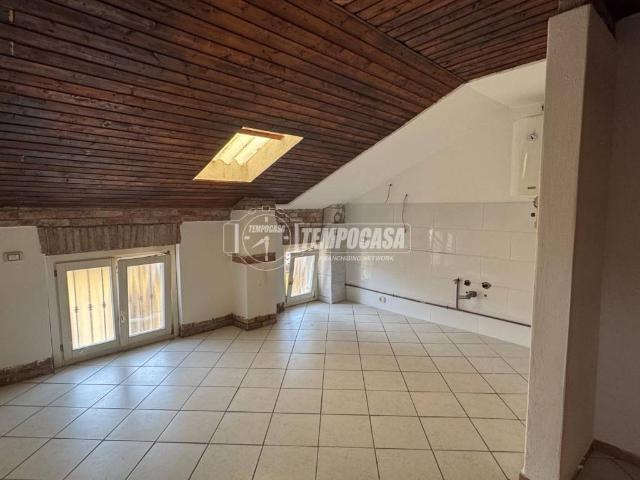 Villa Indipendente in vendita a Ciserano, Lombardia