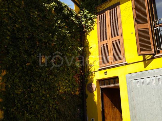 Villa Indipendente in vendita a Cislago, Varese