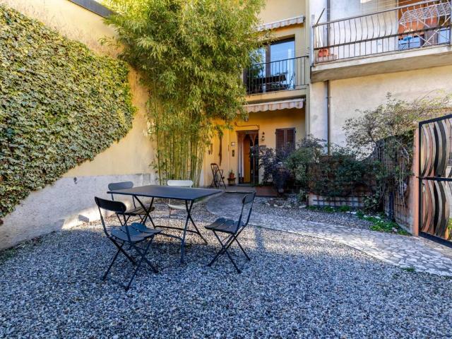 Villa Indipendente in vendita a Cislago, Lombardia