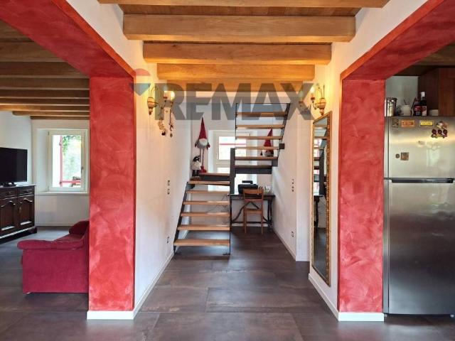 Villa Indipendente in vendita a Cison Di Valmarino, Veneto
