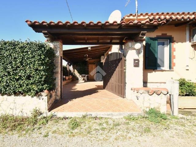 Villa Indipendente in vendita a Cisterna Di Latina, Lazio