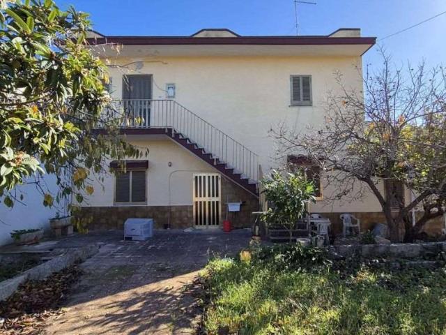 Villa Indipendente in vendita a Puglia, Brindisi
