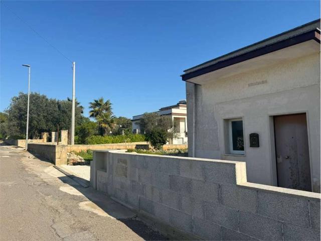 Villa Indipendente in vendita a La Specchia, Puglia