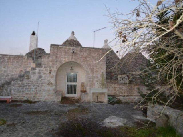 Villa Indipendente in vendita a Cisternino, Brindisi