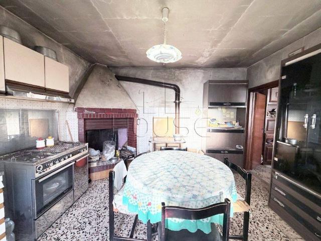 Villa Indipendente in vendita a Citerna, Umbria