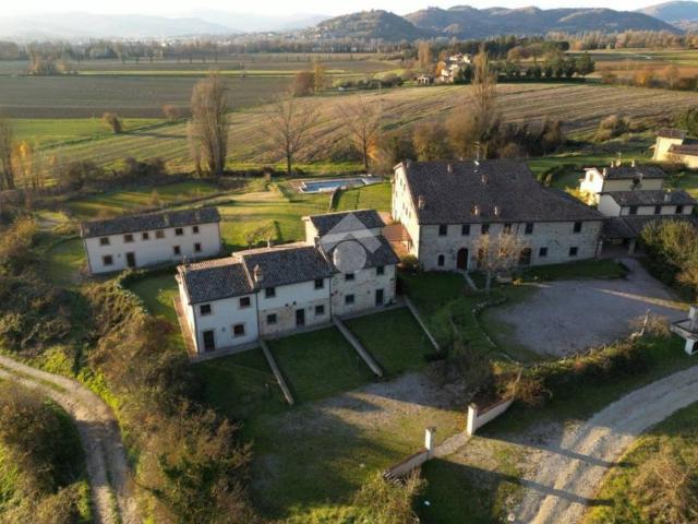 Villa Indipendente in vendita a San Leo Bastia, Umbria