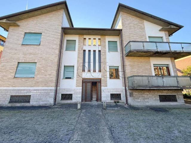 Villa Indipendente in vendita a San Leo Bastia, Umbria