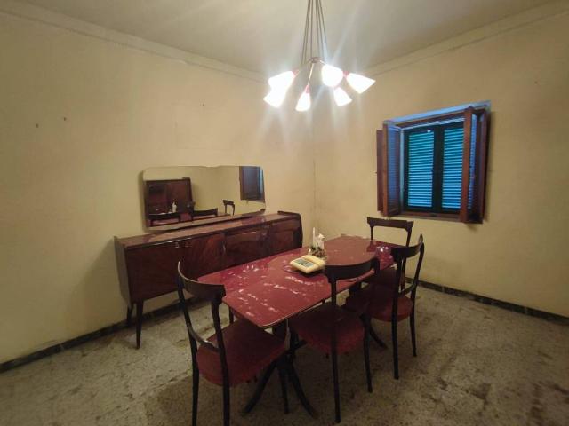 Villa Indipendente in vendita a San Leo Bastia, Umbria