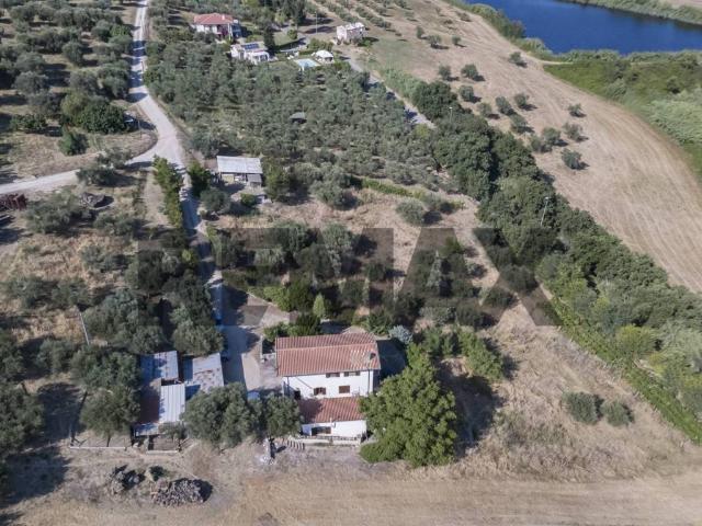 Villa Indipendente in vendita a Città Sant'angelo, Abruzzo
