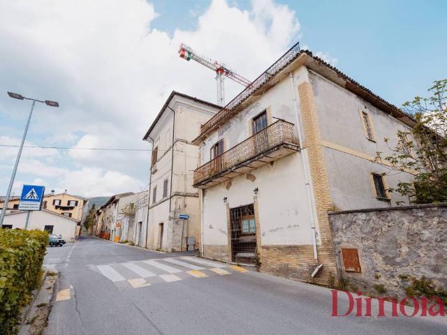 Villa Indipendente in vendita a Cittaducale, Lazio