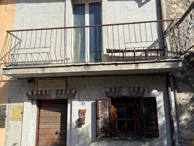 Villa Indipendente in vendita a Grotti, Cittaducale
