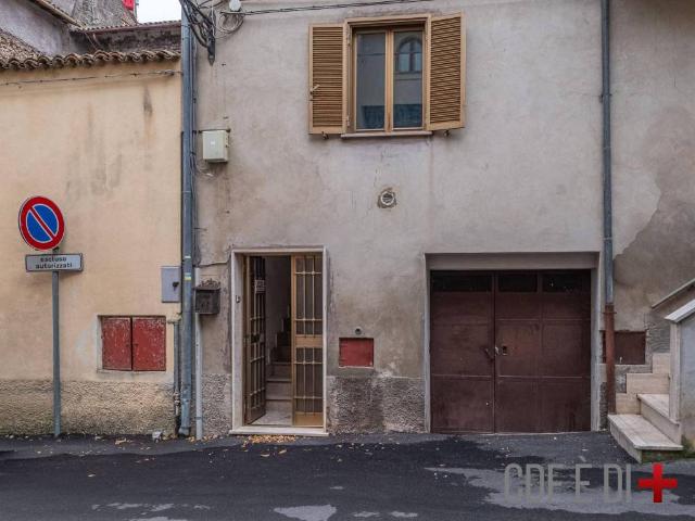 Villa Indipendente in vendita a Cittaducale, Lazio