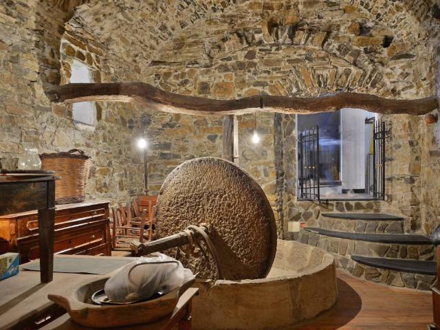 Villa Indipendente in vendita a Civezza, Liguria