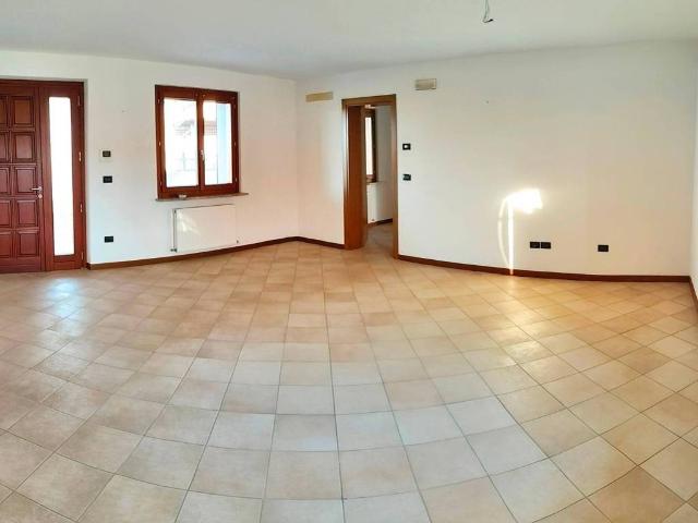 Villa Indipendente in vendita a Cividale Del Friuli, Friuli-Venezia Giulia