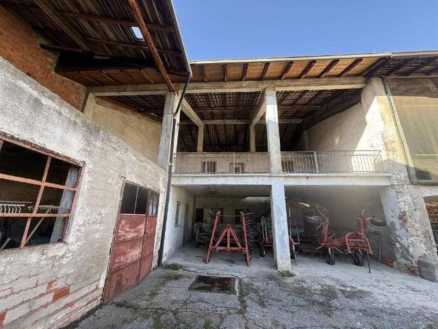 Villa Indipendente in vendita a Cividate Al Piano, Lombardia