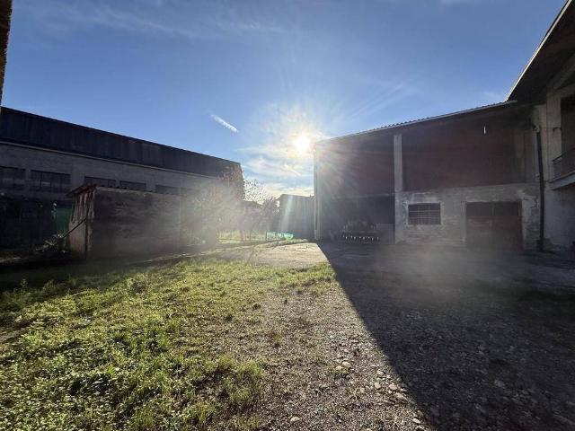 Villa Indipendente in vendita a Cividate Al Piano, Lombardia