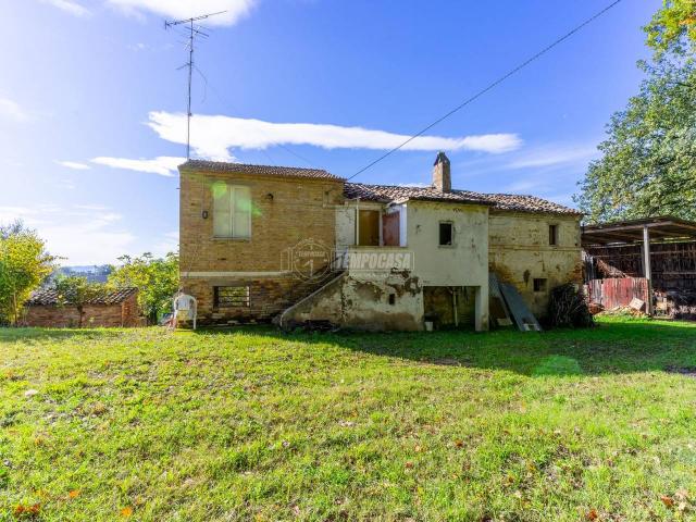 Villa Indipendente in vendita a Marche, Macerata