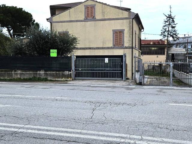 Villa Indipendente in vendita a Marche, Macerata
