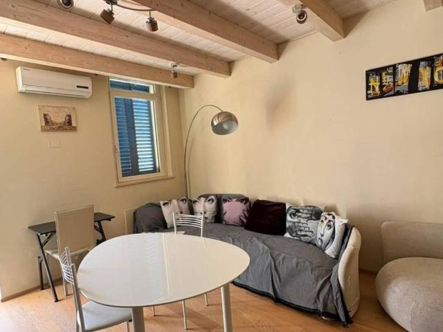 Villa Indipendente in vendita a Marche, Macerata
