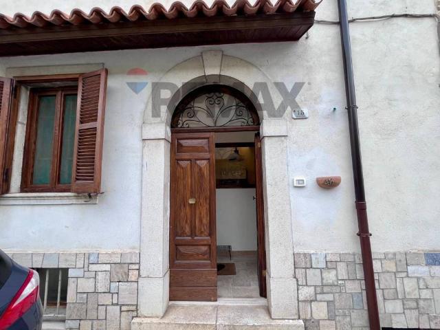 Villa Indipendente in vendita a Civitella Alfedena, Abruzzo