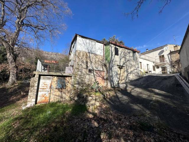 Villa Indipendente in vendita a Civitella Casanova, Abruzzo