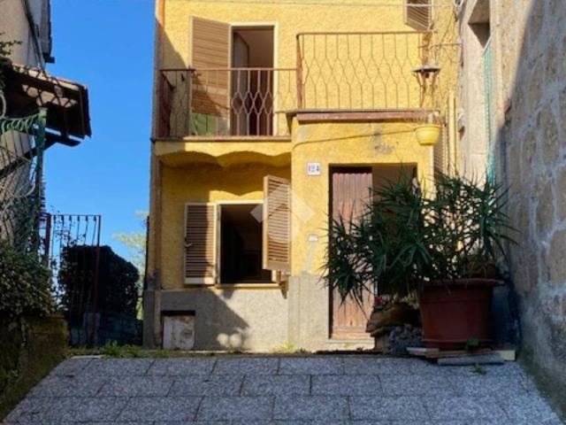 Villa Indipendente in vendita a Civitella D'agliano, Lazio